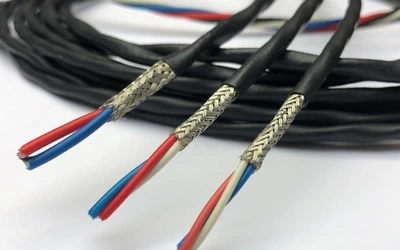 TE新品助力铁路交通连接更精密