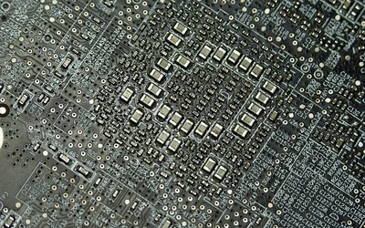 pcb-1137492_640.jpg