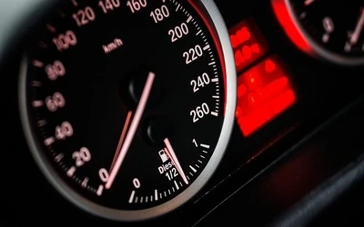 speedometer-1249610_640.jpg